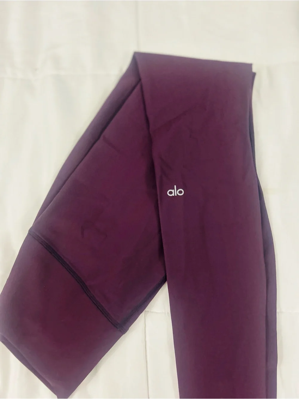 ALO YOGA High -Waist Ripped Leggings - Purple.Size Medium